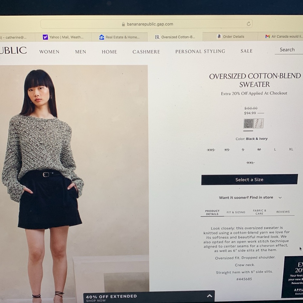 Banana Republic weaved black-and-white sweater crop box style